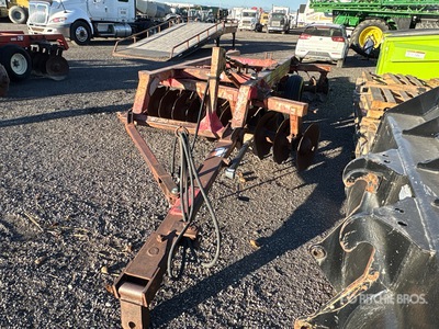 1990 Kello-Bilt 210 10 ft Pin Mounted Offset Breaking Disc