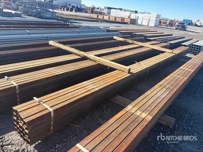 Quantity of (25) 288 in Steel Square Tubing その他 - 店舗 & 倉庫 (Unused)