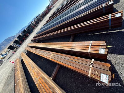 Quantity of (25) 2 1/4 sq 300 in Pipe
