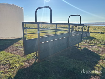 14 ft 4 in x 2 ft 8 in Cattle Alley (Unused)