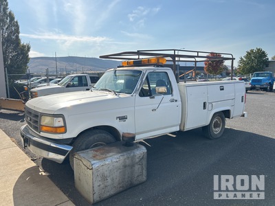 1997 Ford F-250 XL 4x2 Ciężarówka użytkowa (Inoperable)