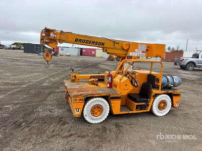 1996 Broderson IC-35-2C 8000 lb 4x2 Carry Deck Crane