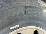 4 Underbody - Truck with 