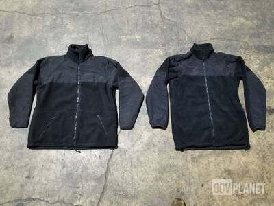 (83) Cold Weather Jackets Kleding