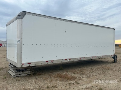 2018 Utilimaster 26 ft x 102 in Cargo Van Body Varios implementos camion
