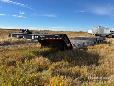 53 ft Tri/A Hydraulic Tail Trailer