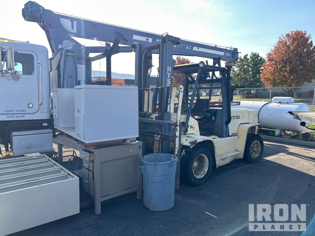 Hyster H155XL 14600 lb Forklift (Inoperable)