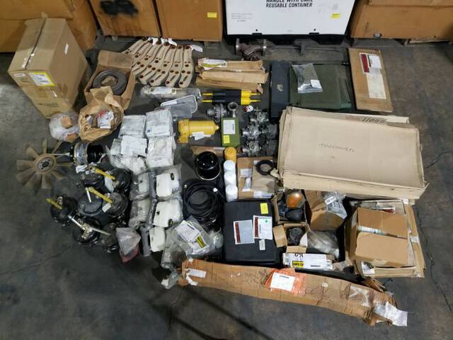 (100+) Assorted HMMWV Humvee Parts (100+) Assorted HMMWV Humvee Parts