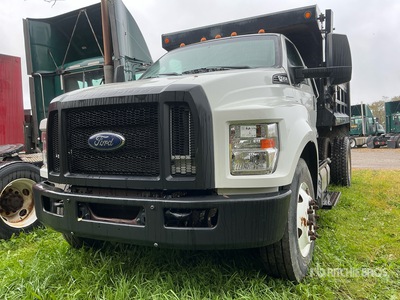 2016 Ford F-750 4x2 Wywrotka S/A (Inoperable)