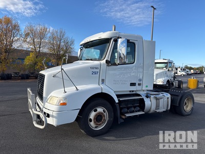 2014 Volvo VNM 4x2 S/A Day Cab Truck Tractor