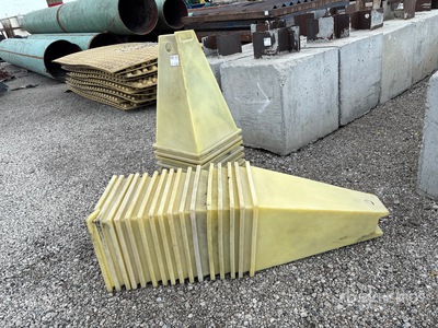 Quantity of Pipe Stand