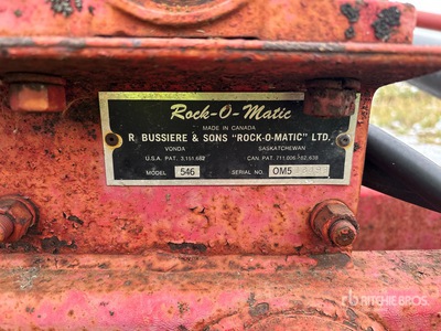 Rock-O-Matic 546 60 in Paddle ماكينة جمع الصخور