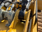 Chassis with Tilt Linkage