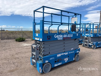 Genie GS3232 Electric Scissor Lift