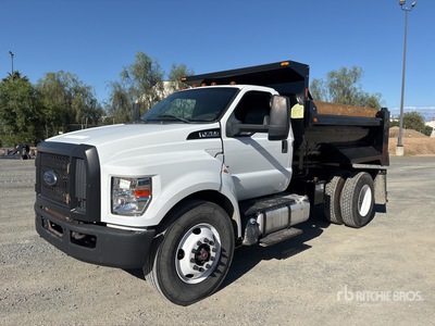2016 Ford F-750 4x2 S/A Dump Truck