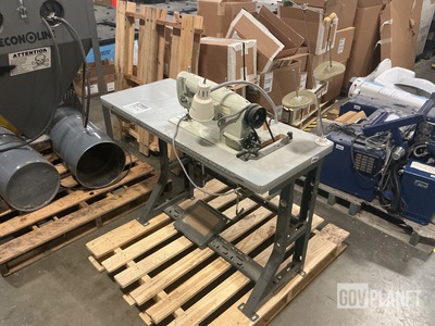 Consew 199R-2A Sewing Machine
