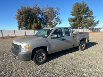 2008 Chevrolet Silverado 1500 4x2 Extended Cab بيك اب