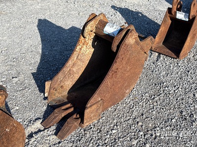 Tag 12 in Digging Excavator Bucket - Fits Bobcat