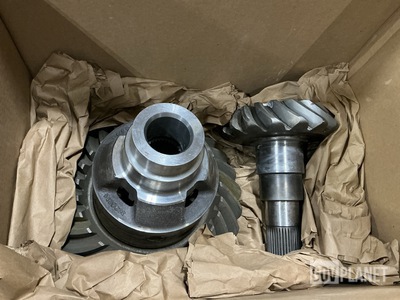 (6) Oshkosh 3247678GP LH Differential Sub Assmenblies