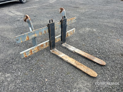 2016 Liebeherr 47 in Q/C Wheel Loader Forks
