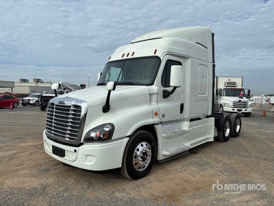 2016 Freightliner Cascadia 125 6x4 T/A Sleeper Truck Tractor