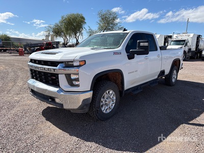 2022 Chevrolet Silverado 2500 HD Custom 4x4 Extended Cab Pickup