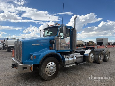 2004 Kenworth T800 8x4 Tracteur routier