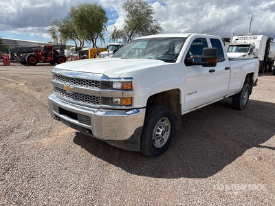 2019 Chevrolet Silverado 2500HD Custom 4x2 Extended Cab Pickup