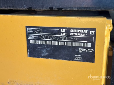 2014 Cat 324 EL 油圧ショベル