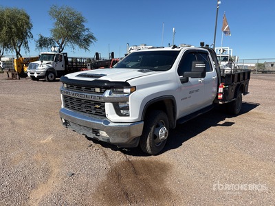2023 Chevrolet Silverado 3500HD Custom 4x4 Ciężarówka z płaską platformą
