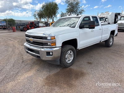 2019 Chevrolet Silverado 2500HD Custom 4x4 Extended Cab Pickup