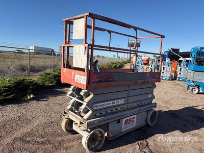 Skyjack SJ3226 Electric Scissor Lift