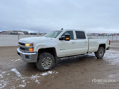 2018 Chevrolet Silverado 3500HD LT 4x4 Crew Cab Pickup