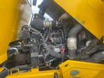 Moteur with Engine - Left Side
