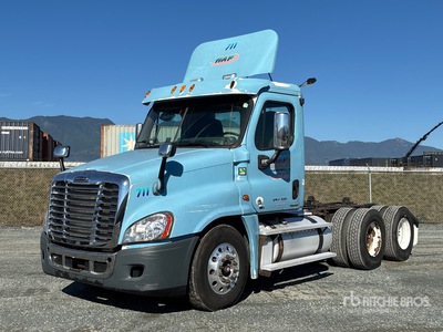 2012 Freightliner Cascadia 125 6x4 T/A Day Cab Truck Tractor