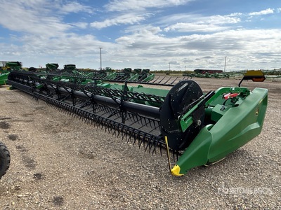 2022 John Deere HD50R 50 ft Hinged Draper Combine Header