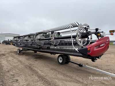2025 MacDon FD240 40 ft Flex Draper Combine Header