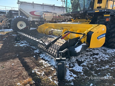 2024 New Holland 790CP 15 ft Cabezal de cosechadora trilladora