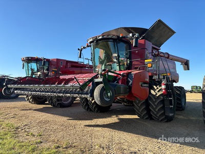 2020 Case IH 8250 Combine Harvester