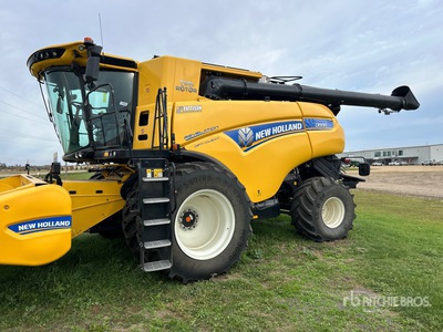 2021 New Holland CR9.90 Combine Harvester