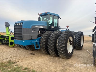 1996 New Holland 9882 4WD Tractor
