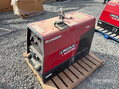 Lincoln Electric Ranger 225 225 A Multi-Process Engine Driven Welder