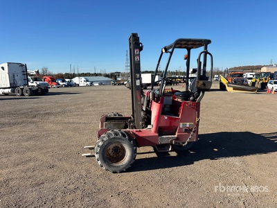 2011 Moffett M8 55.3 5500 lb 3x3 Carrello elevatore su autocarro