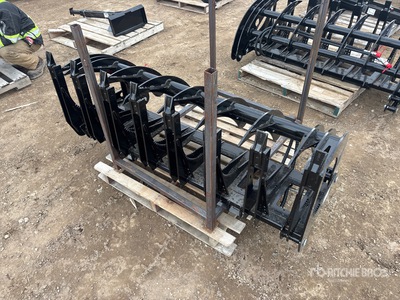 2026 GIYI GY-CLG72 72 in Log Skid Steer Grapple (Unused)
