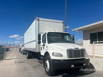 2018 Freightliner M2 106 Furgoneta caja cerrada