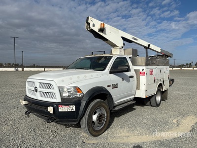 2014 Ram 4500 Camión con Canastilla