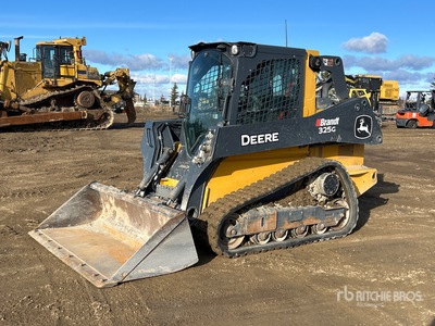 2023 John Deere 325G Kompakt-Raupenlader