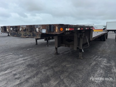 1999 Fontaine 18040 lb 48 ft T/A Remorque à plateau