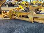 Chassis with Chasis de la inclinación de la pala (abrazadera)