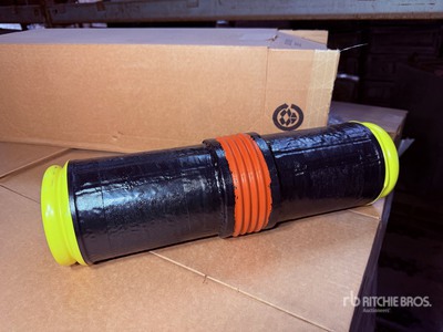 Lot of (40) Hose Assembly, Metallic